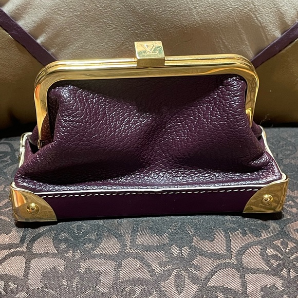 Louis Vuitton Handbags - Louis Vuitton Collectors Piece. Burgandy coin purse with COA